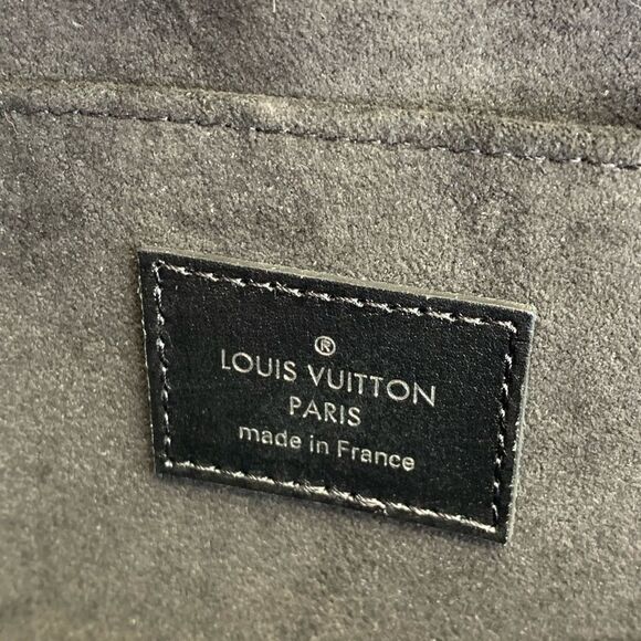 Louis Vuitton Black Pochette Jules Nomad Clutch Case Calf Noir NEW - Picture 10 of 12